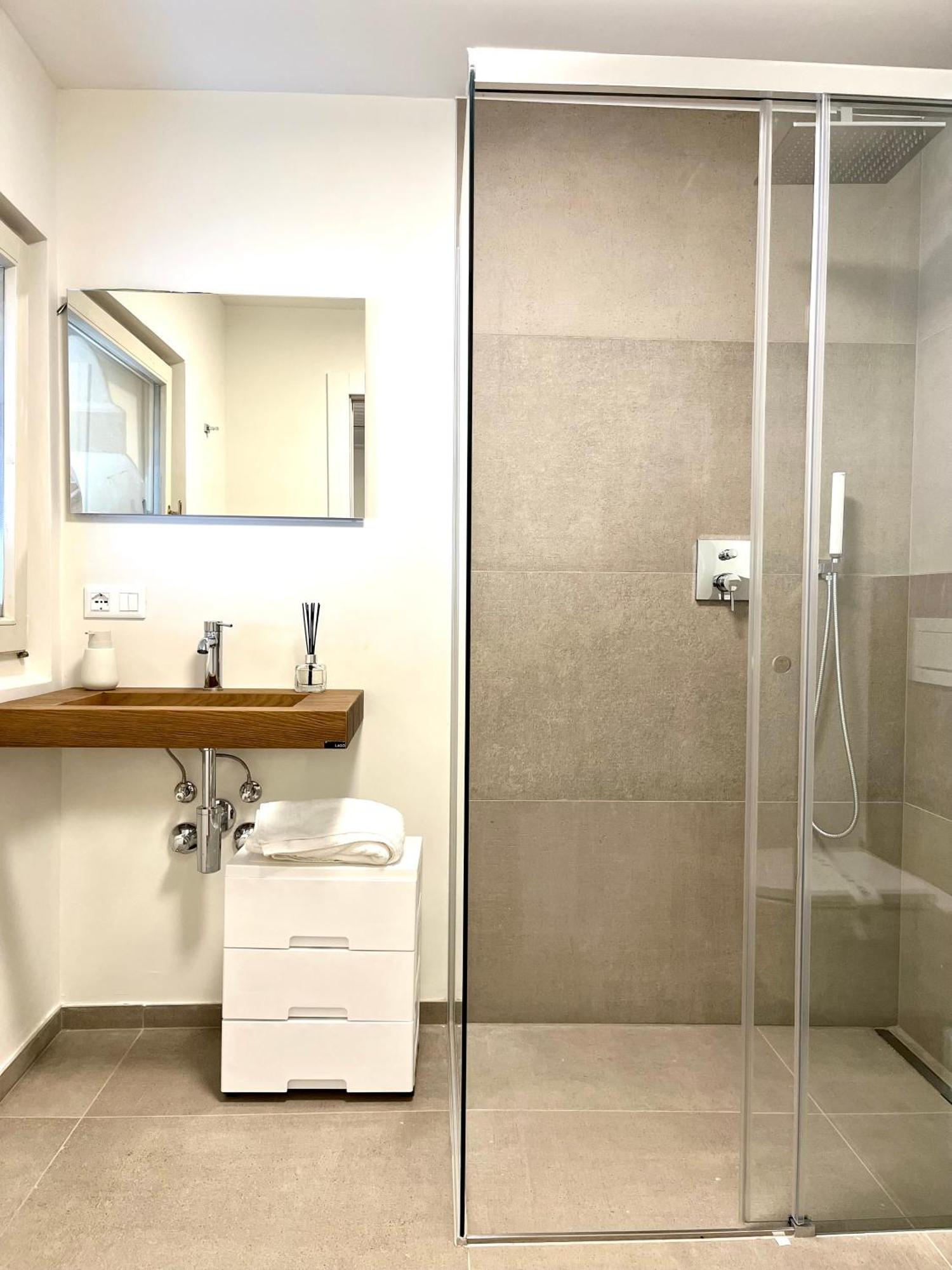 Historic Rooms And Apartments In The City Centre Of Bolzano Oda fotoğraf