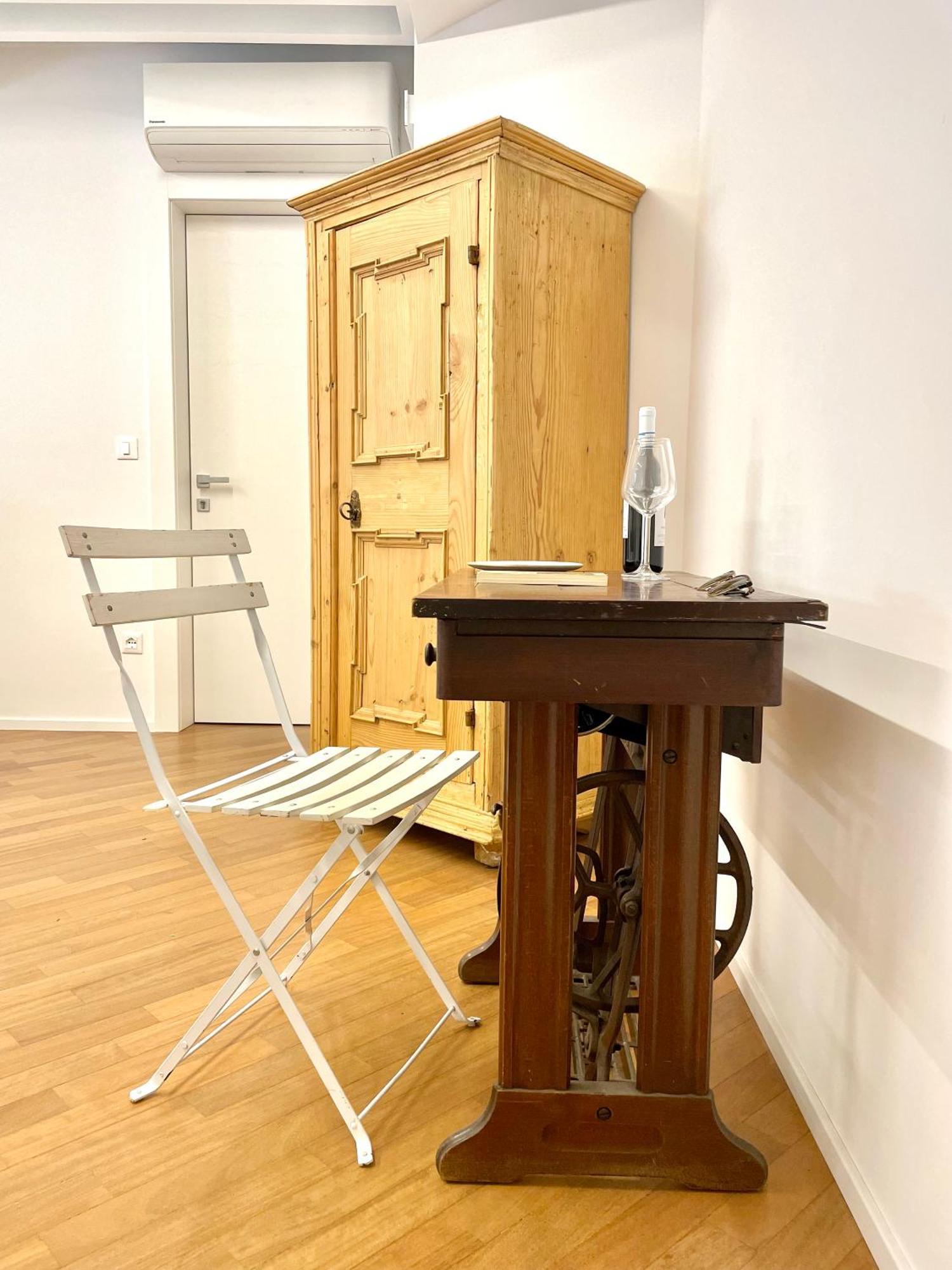 Historic Rooms And Apartments In The City Centre Of Bolzano Oda fotoğraf